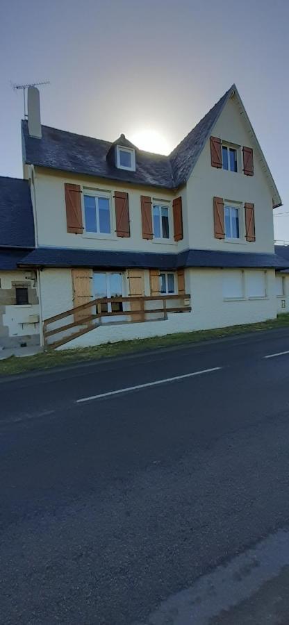 Appartement Proche Bord De Mer Plougasnou Exterior foto