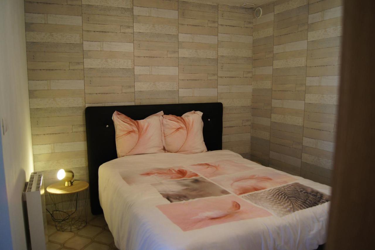 Appartement Proche Bord De Mer Plougasnou Exterior foto