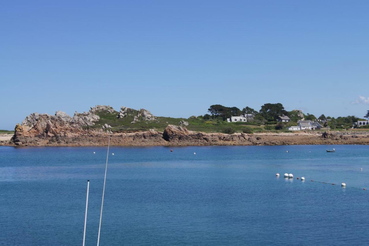 Appartement Proche Bord De Mer Plougasnou Exterior foto